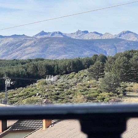 나바레돈다 데 그레도스 La Nava De Gredos Acogedor Piso Con Vistas 아파트 외부 사진